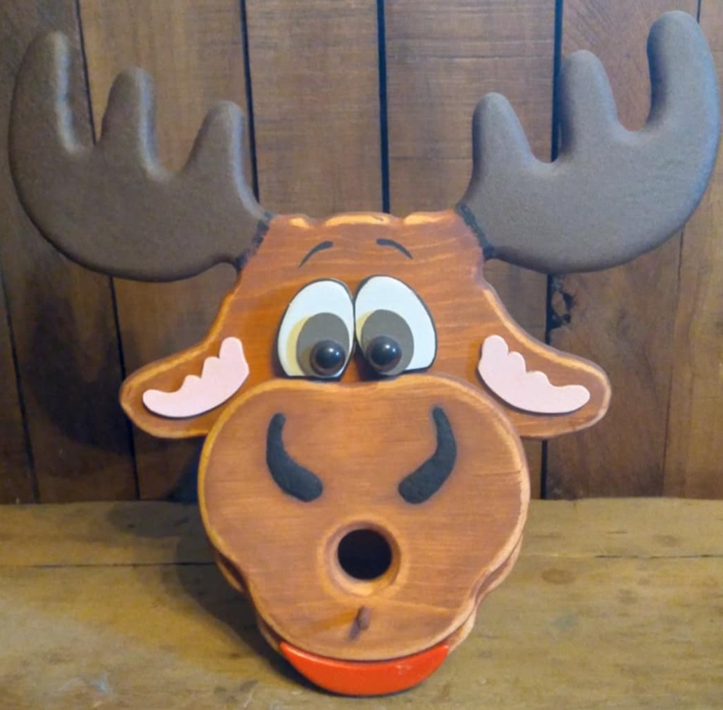 Cabane d'oiseau d'orignal